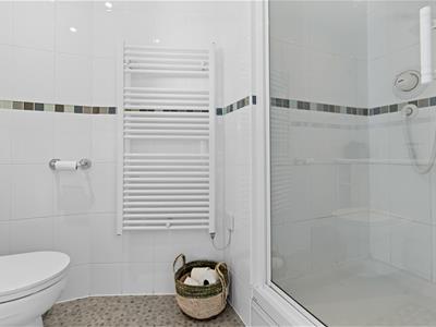 Picture 30